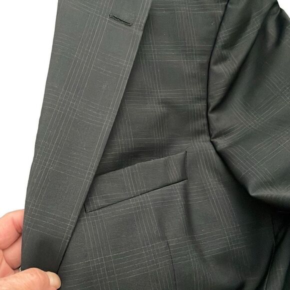 EUC Hugo Boss Black Micro Plaid Suit - Size 40 R - Picture 4 of 14